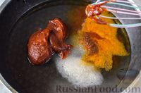 Маринованная скумбрия с луком и томатной пастой