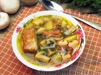 Фасолевый суп со свиными рёбрами и шампиньонами